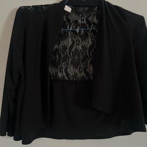 Elegant Black Lace Blazer
